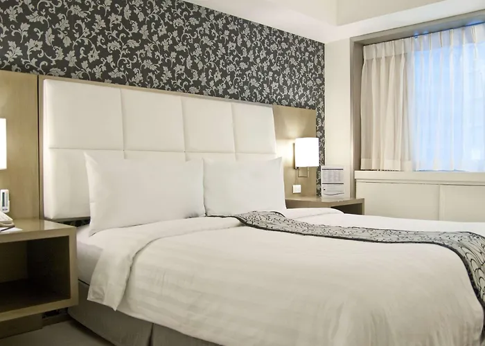 Hotel Quest & Conference Center 3*