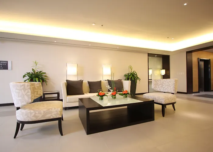Quest & Conference Center Hotel