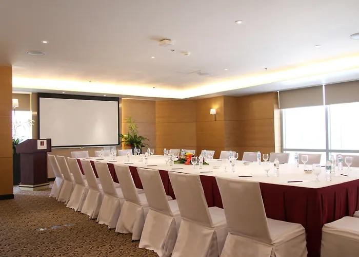 Quest & Conference Center 3*