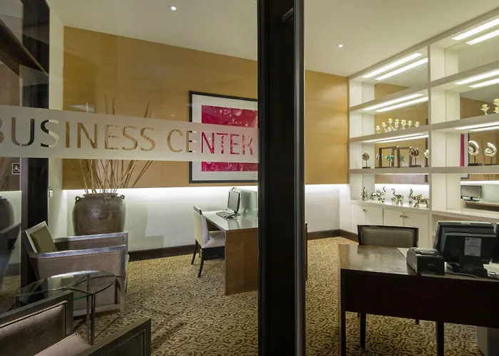 Quest & Conference Center Hotel 3*