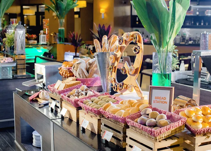 Hotel Quest & Conference Center 3*