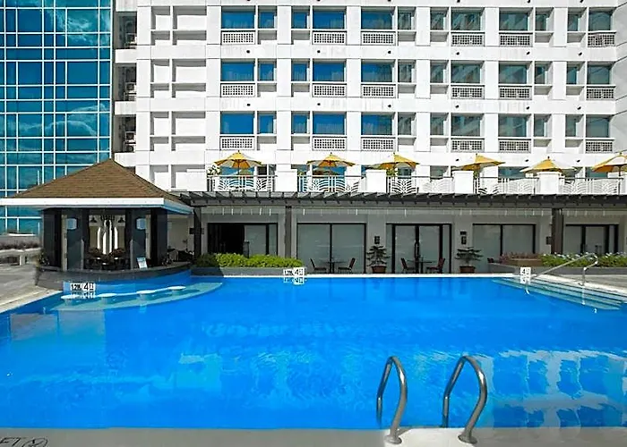 Quest & Conference Center Cebu Stadt